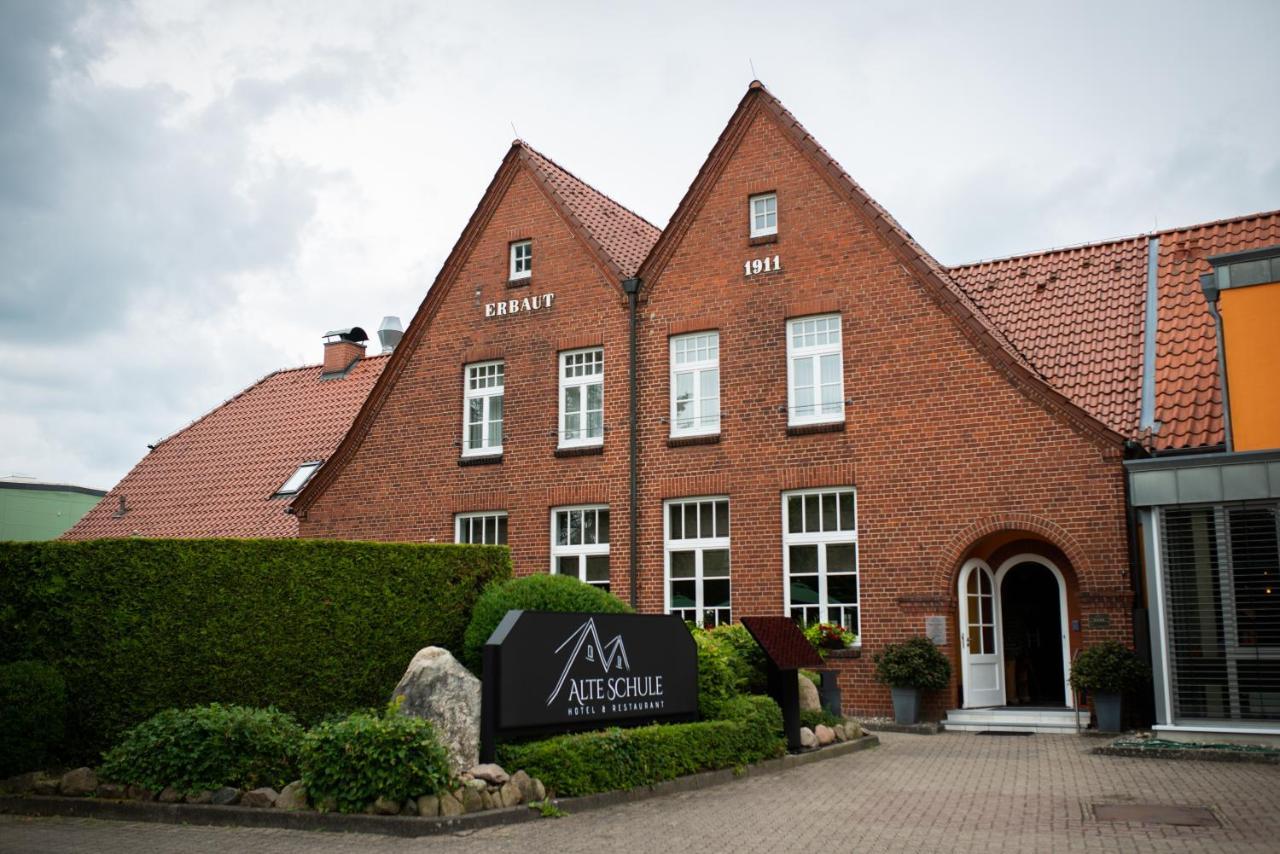 Hotel & Restaurant Alte Schule Siek ภายนอก รูปภาพ