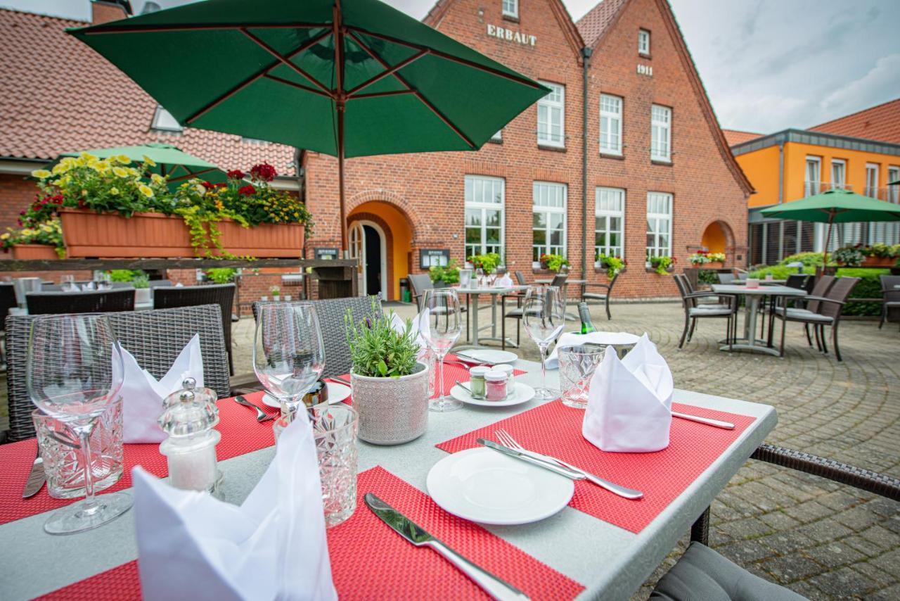 Hotel & Restaurant Alte Schule Siek ภายนอก รูปภาพ