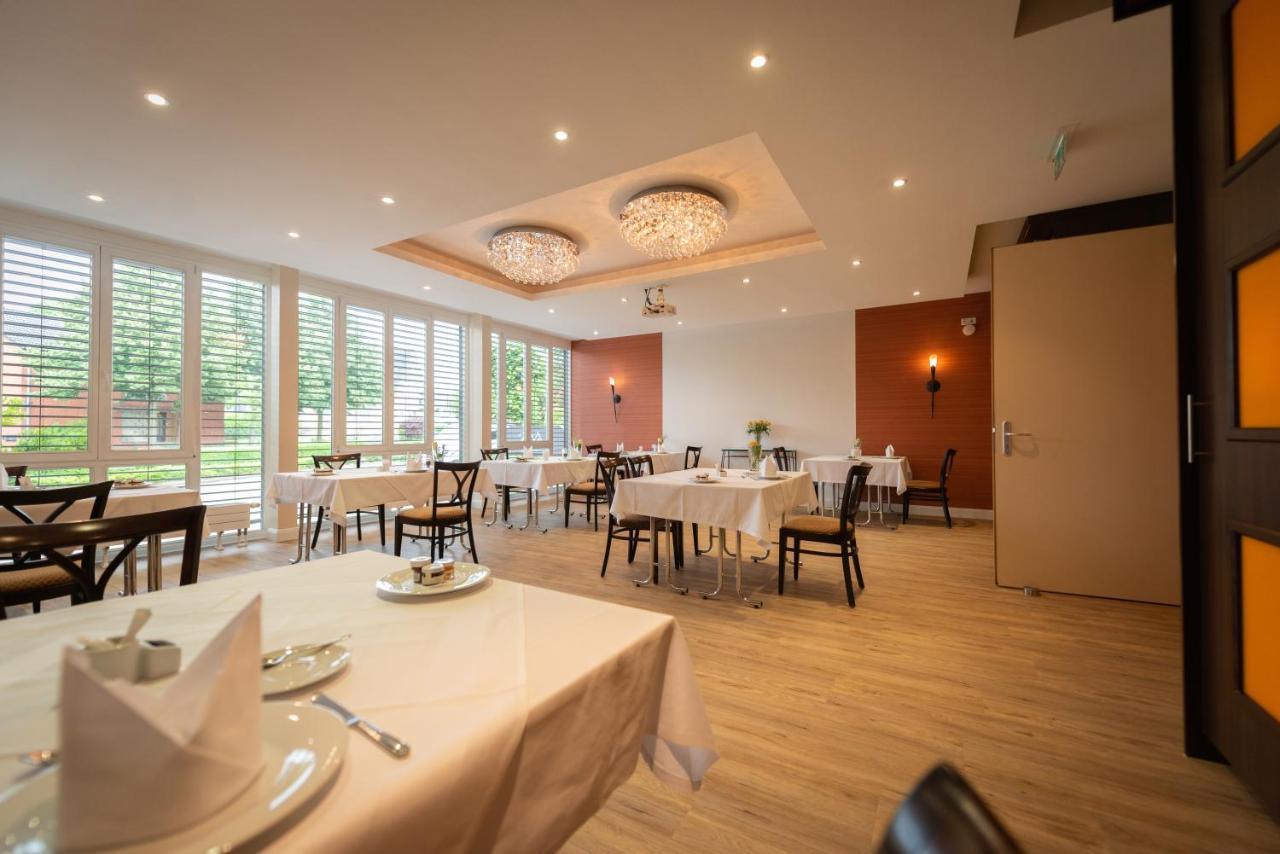 Hotel & Restaurant Alte Schule Siek ภายนอก รูปภาพ