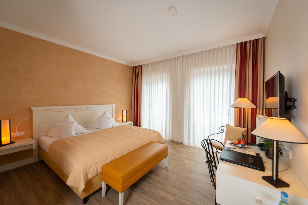 Hotel & Restaurant Alte Schule Siek ภายนอก รูปภาพ