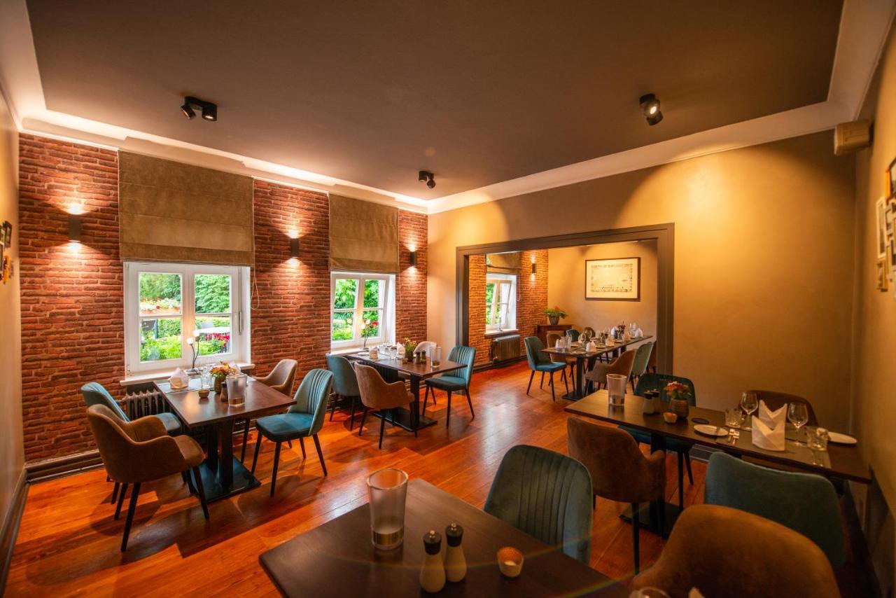 Hotel & Restaurant Alte Schule Siek ภายนอก รูปภาพ